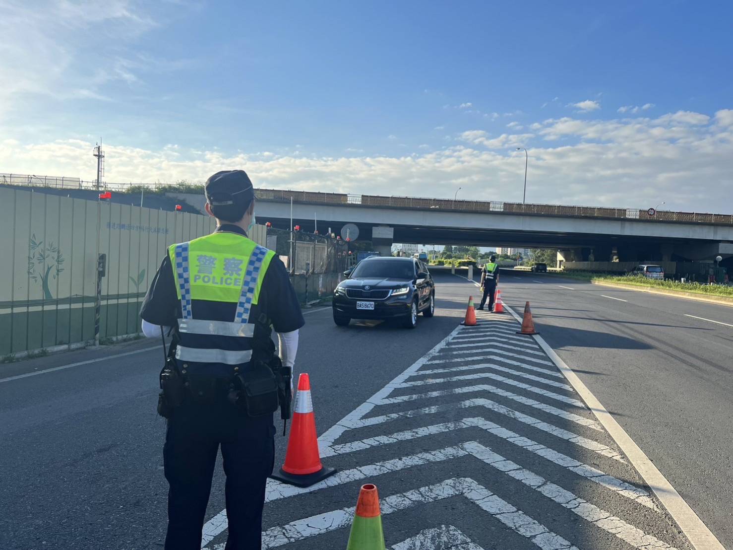 中秋連假湧車潮 大溪警加強交通疏導 - 早安台灣新聞 | Morning Taiwan News