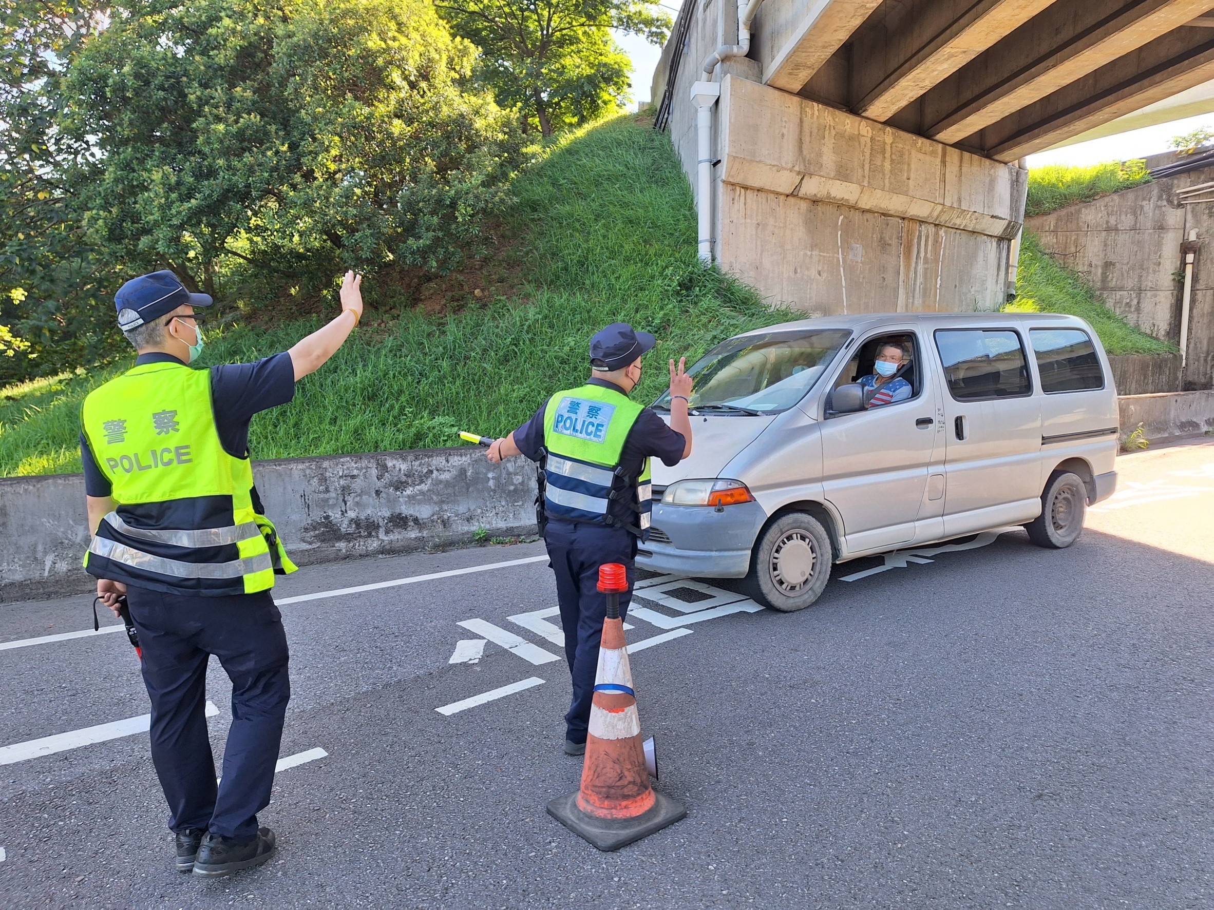 紓解中秋連假車潮 楊梅警曝交管措施 - 早安台灣新聞 | Morning Taiwan News