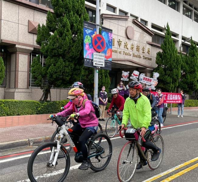 不倒騎士單車環臺抵桃園 推廣抗癌理念鼓勵踴躍受檢 - 早安台灣新聞 | Morning Taiwan News