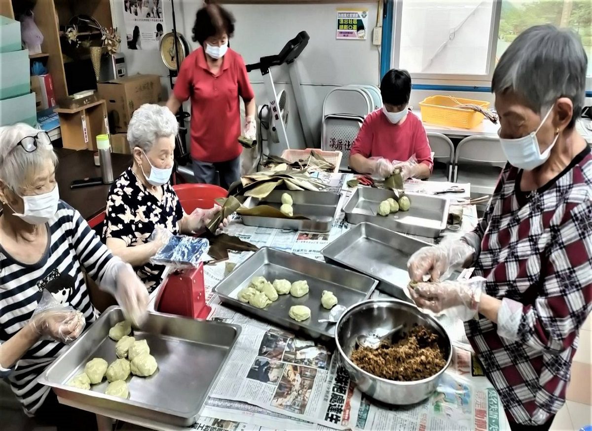 勞動力發展署推動「鄉育在溪厝三月麵」計畫　退休媽媽蛻變成溪厝「福氣粿」代言人 - 早安台灣新聞 | Morning Taiwan News