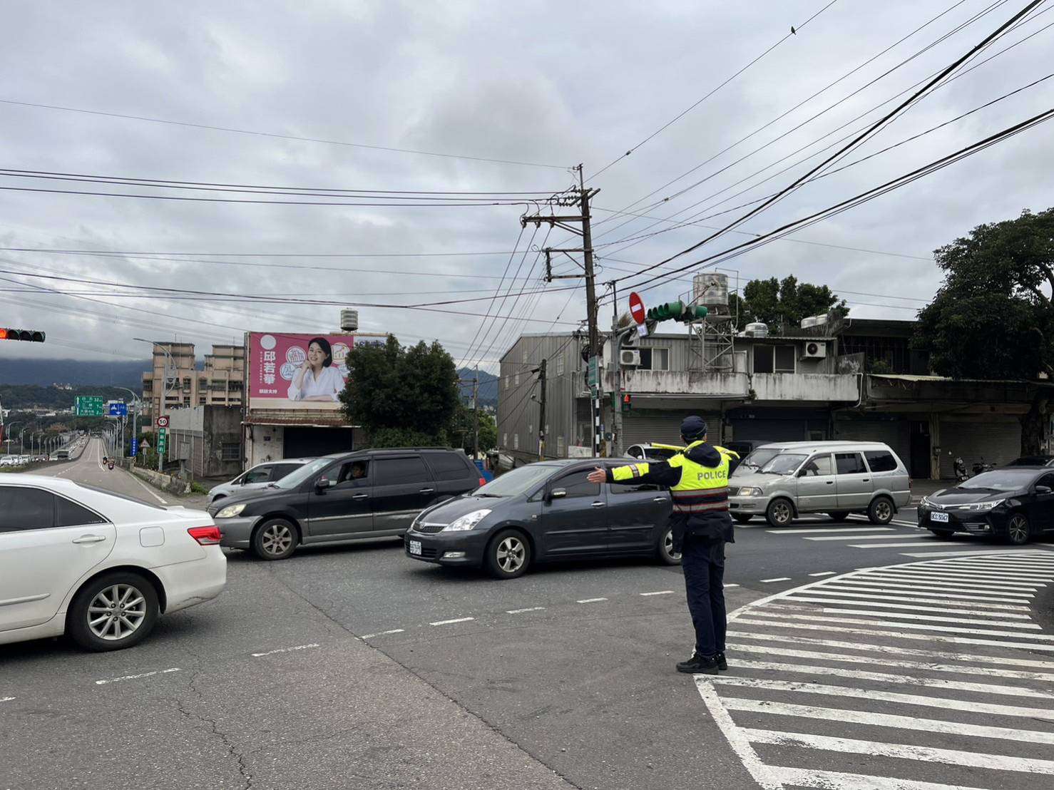 元旦3天連假湧車潮 大溪警建議改走替代道路 - 早安台灣新聞 | Morning Taiwan News