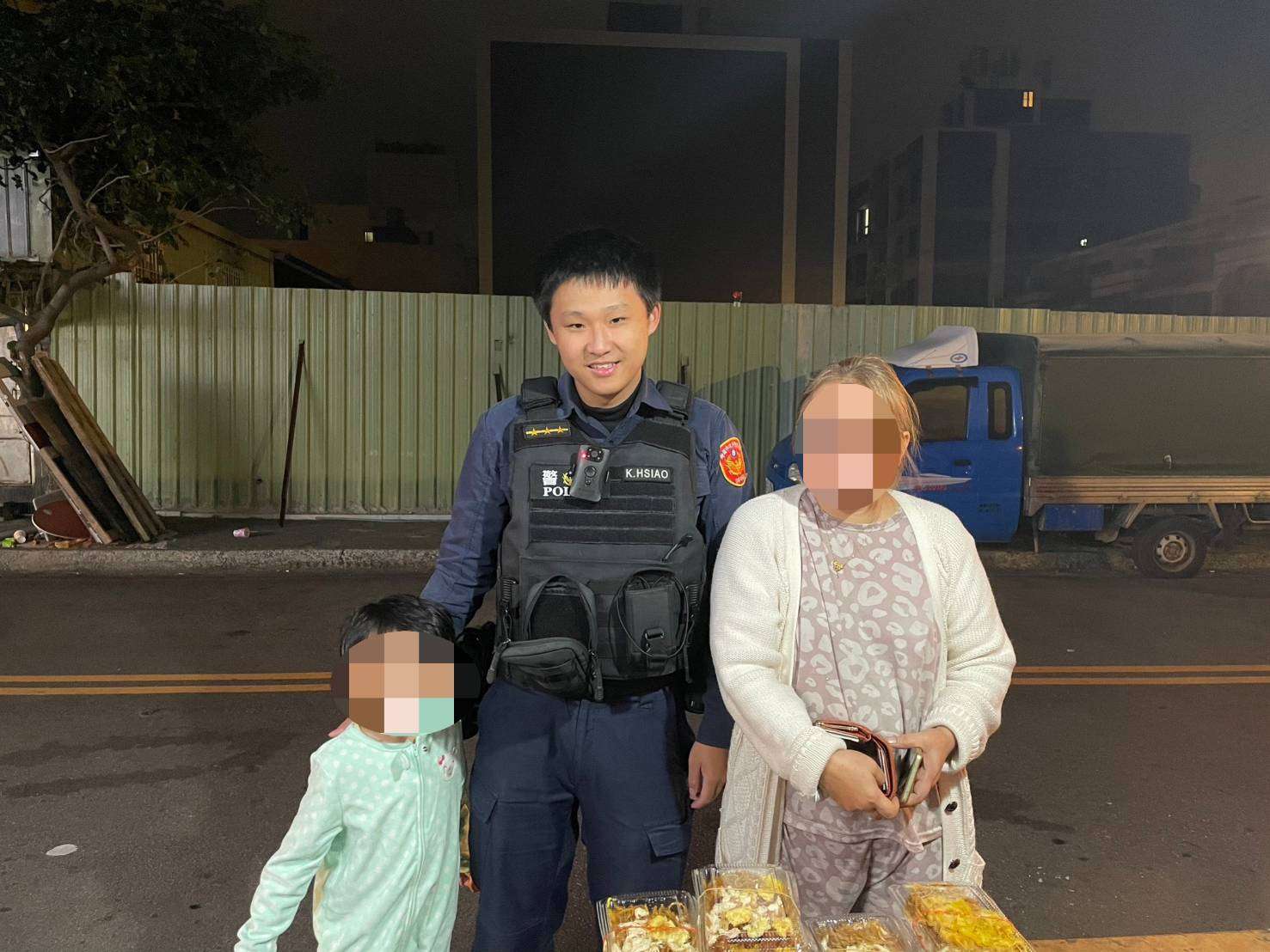 女童為找爸媽偷跑出門 大園警助女童平安返家 - 早安台灣新聞 | Morning Taiwan News