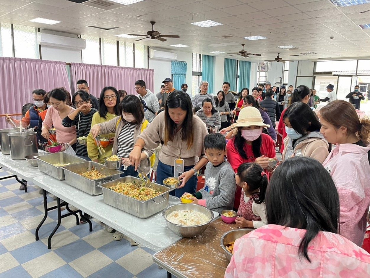 高師大與中鋼教育基金會推廣農產體驗 客家白玉蘿蔔特色饗宴 - 早安台灣新聞 | Morning Taiwan News