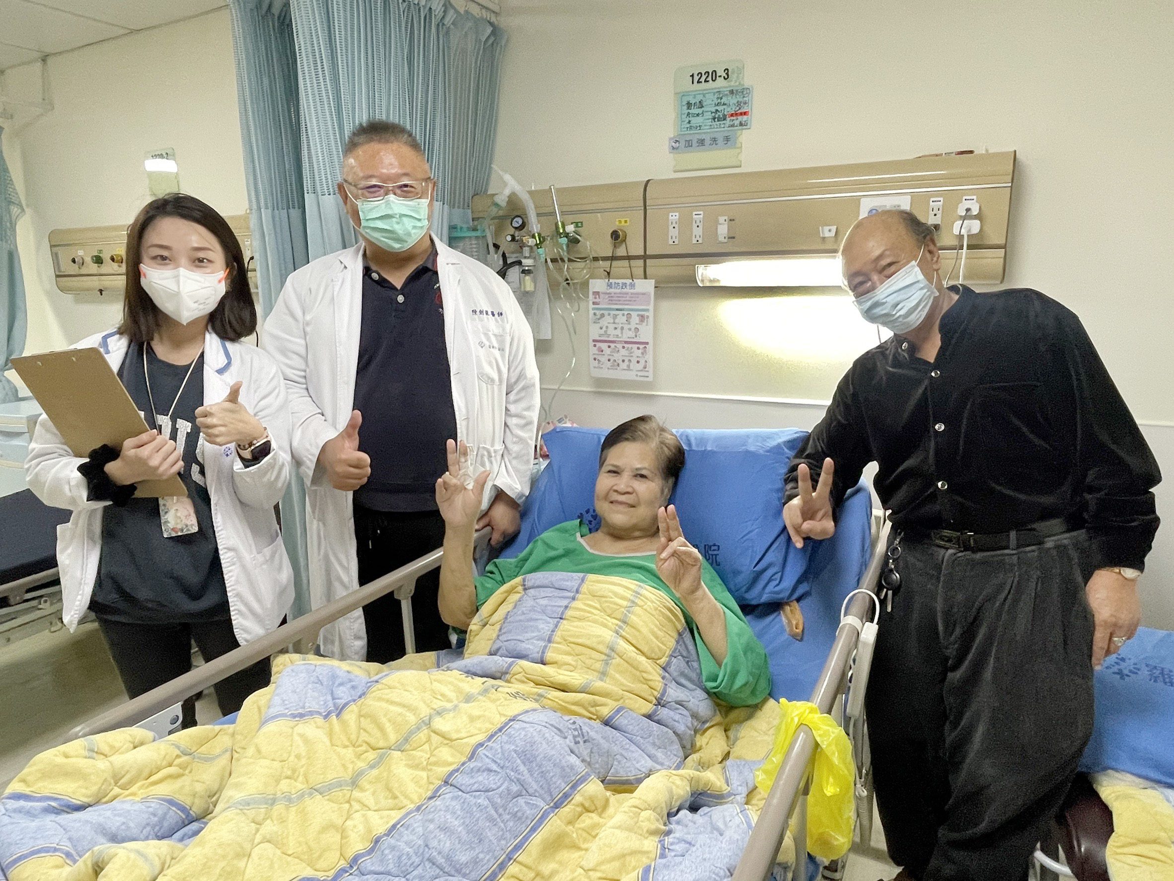 七旬婦腰椎受傷痛半年生不如死 精準固定「二次翻修」秒止痛 - 早安台灣新聞 | Morning Taiwan News