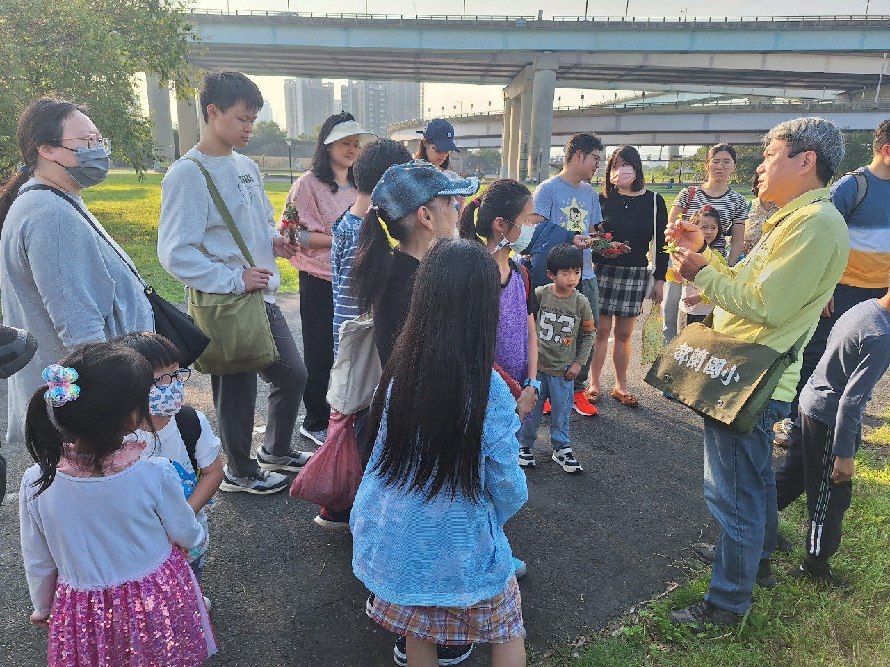 大漢溪人工濕地現身小鸊鷉一族 生態熱點吸引攝影愛好者 - 早安台灣新聞 | Morning Taiwan News