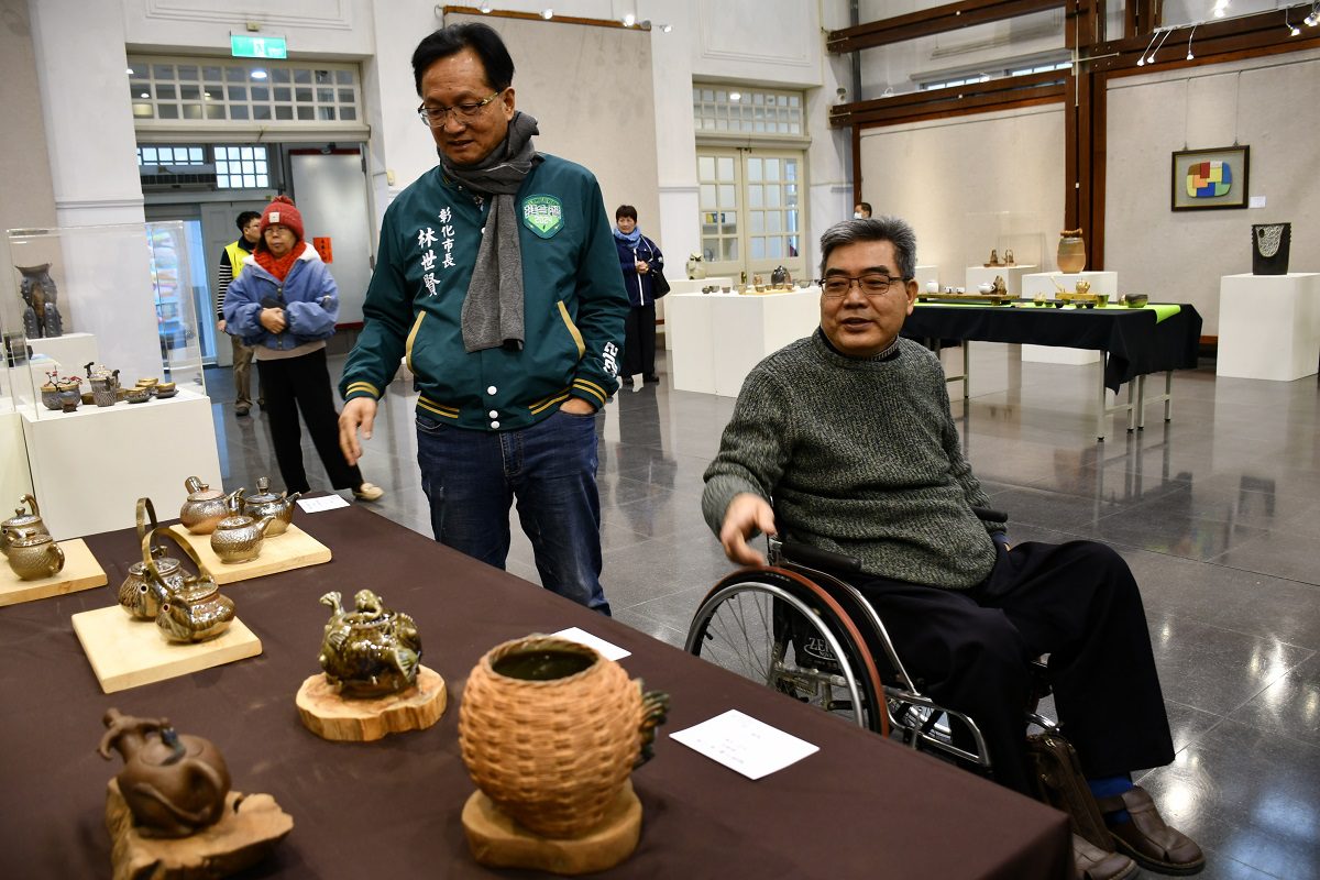 影音／彰化藝術館舉辦陶藝學會聯展　展現對陶藝傳統的尊重和創新的探索 - 早安台灣新聞 | Morning Taiwan News