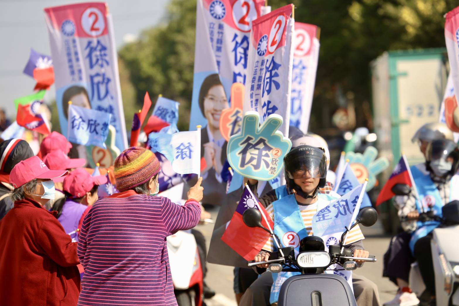 徐欣瑩掃街湖口關西新埔 感謝鄉親站出來「很溫暖也責任重大」 - 早安台灣新聞 | Morning Taiwan News