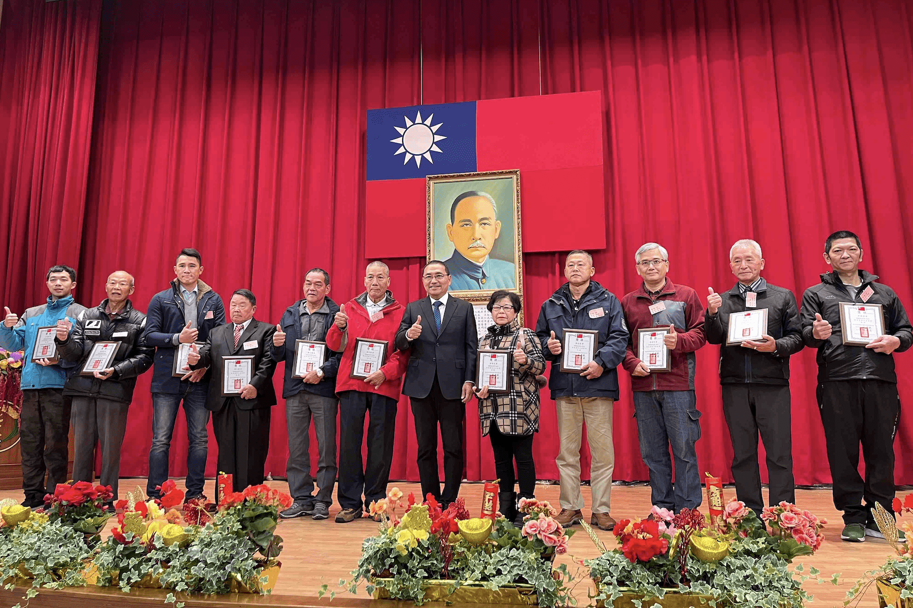 感謝農友辛勞 新北市農會慶祝農民節 表揚50位卓越農業先驅 - 早安台灣新聞 | Morning Taiwan News