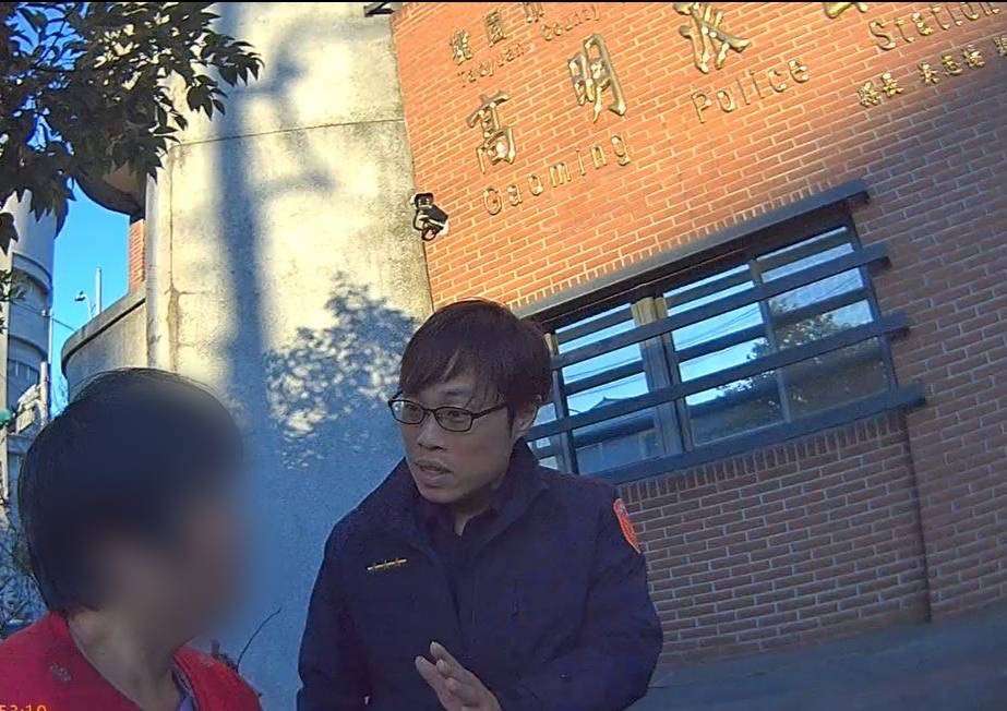 身障婦搭車迷途被送派出所 八德暖警助平安返家 - 早安台灣新聞 | Morning Taiwan News