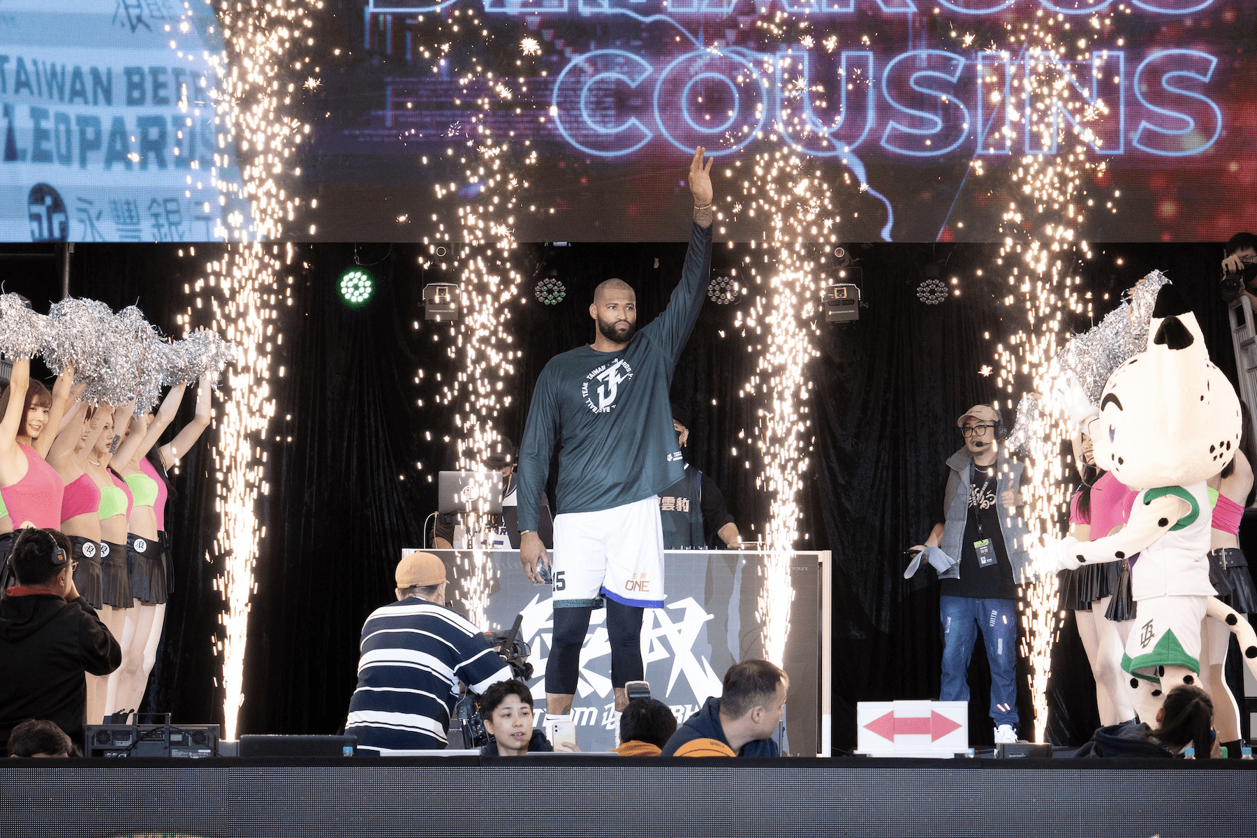 NBA球星空降桃園！雲豹主場首戰邀DeMarcus Cousins 為籃球迷點燃激情 - 早安台灣新聞 | Morning Taiwan News