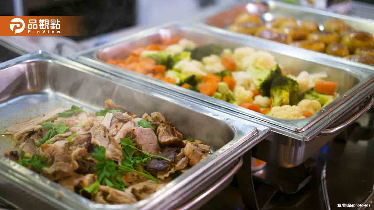 高雄自助餐「4塊糖醋排骨」結帳80元！店家：已經算便宜了