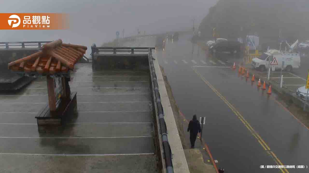 合歡山武陵人車塞爆！公廁暫時關閉　民眾尿急破壞圍籬硬闖