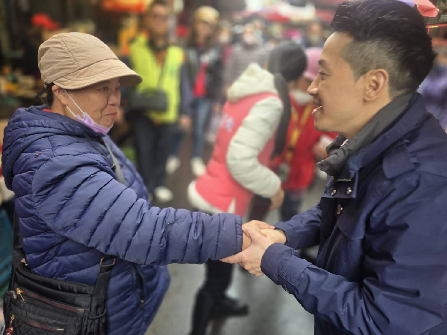 何志偉秀政見-提老人假牙定期維修政見